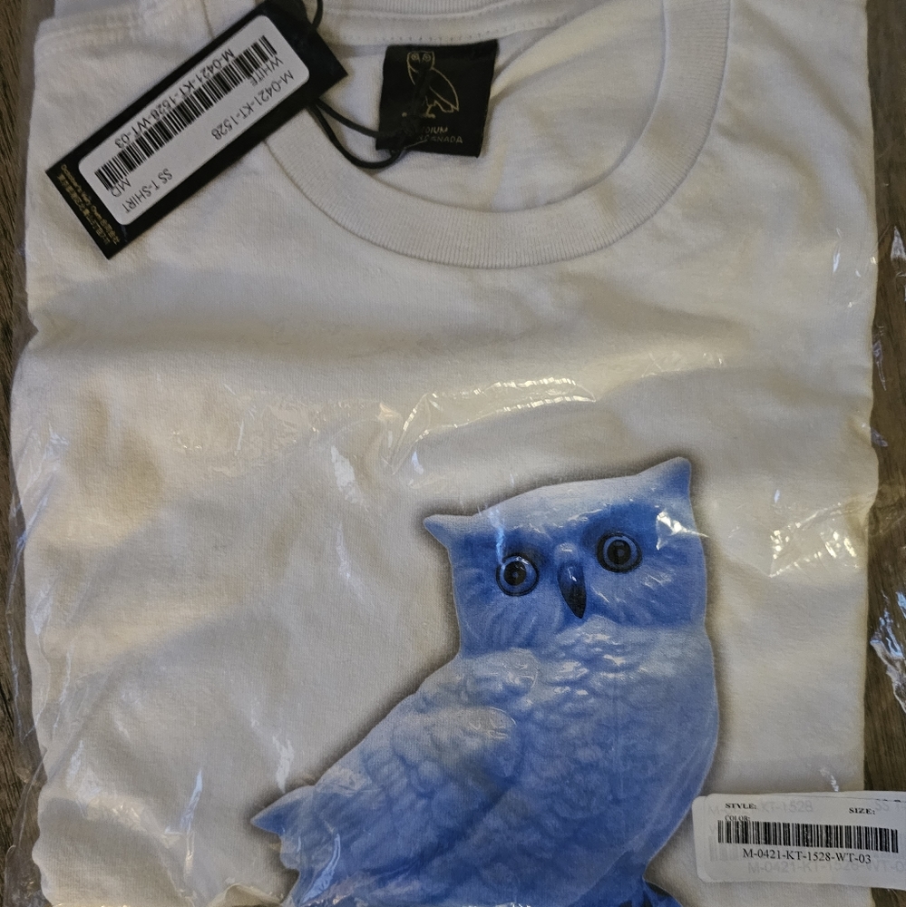 Men's Drake ovo owl t shirt. Size medium brand new with tags